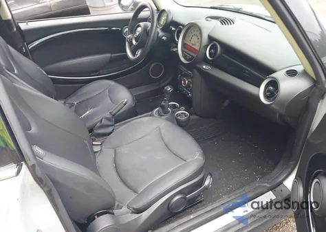 2013 Mini Hardtop Cooper from USA, damaged, VIN WMWSU3C50DT692428